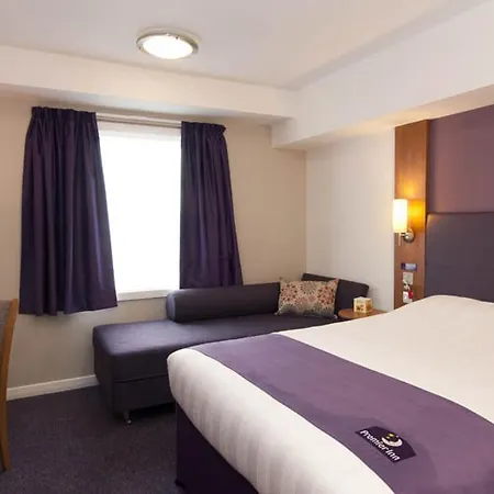 Premier Inn London Hampstead-3